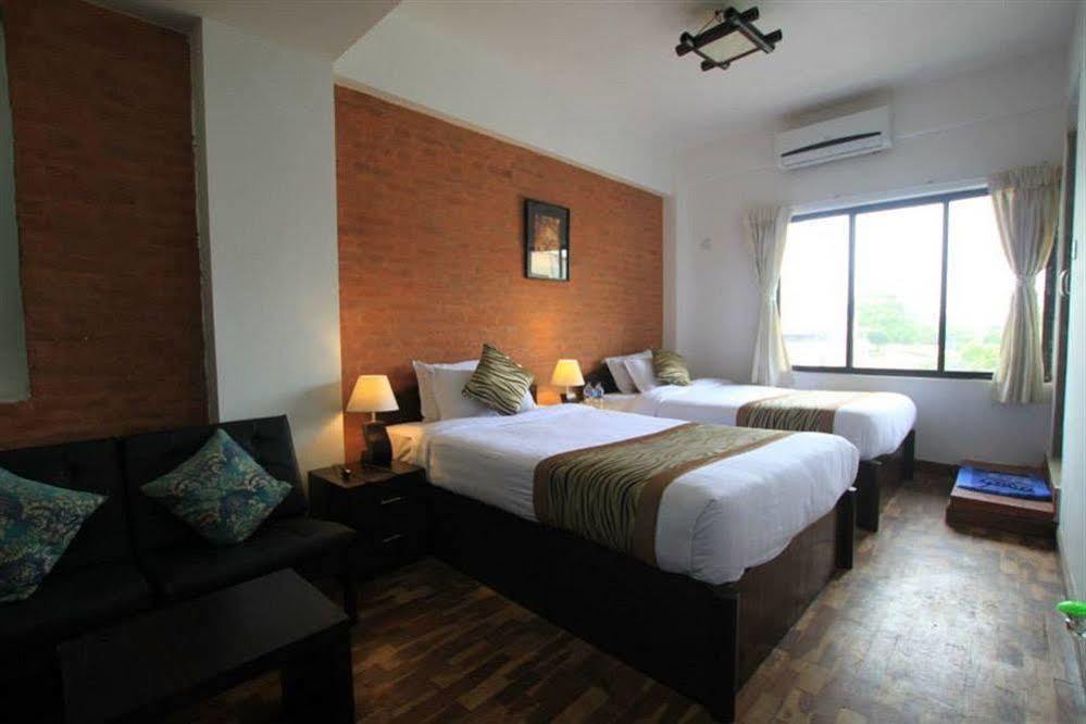 Gaju Suite Hotel Kathmandu Exterior photo